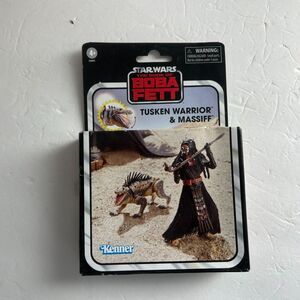 tar Wars The Book of Boba Fett – Tusken Warrior & Massif Figure